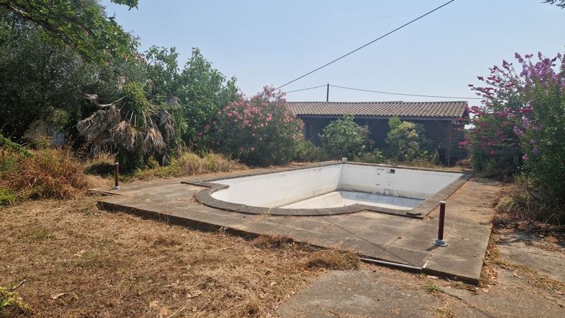 Vente Maison ST MARTIN DE SESCAS - 8 pièces -270 m² - (33490)