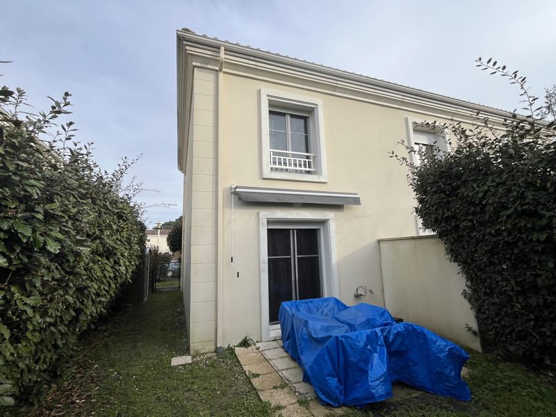 Vente Maison TOULENNE - 2 pièces -53 m² - (33210)