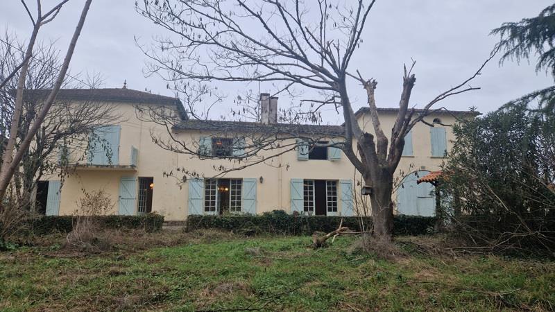 Vente Maison ST LOUBERT - 5 pièces -230 m² - (33210)