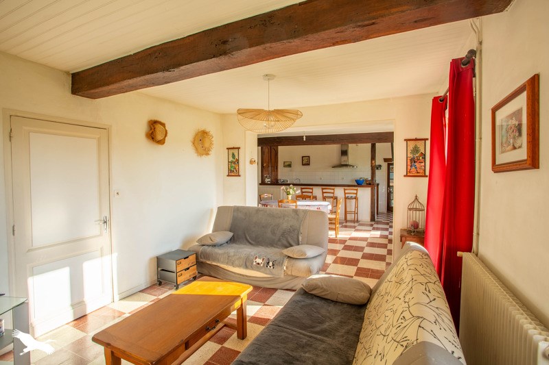 Vente Maison ST SULPICE DE GUILLERAGUES - 11 pièces -250 m² - (33580)