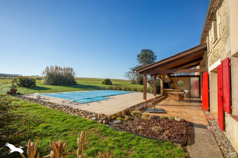 Vente Maison ST SULPICE DE GUILLERAGUES - 11 pièces -250 m² - (33580)