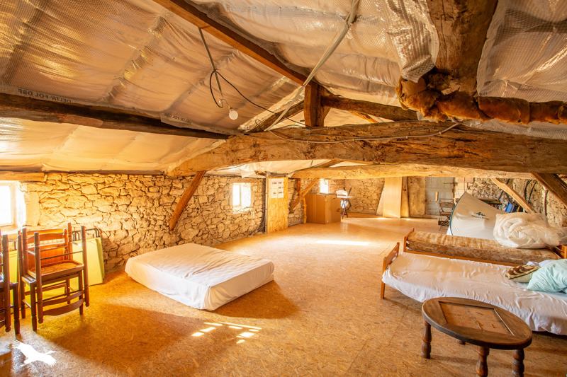 Vente Maison ST SULPICE DE GUILLERAGUES - 11 pièces -250 m² - (33580)