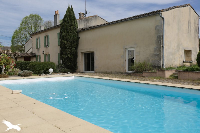 Vente Maison CASTETS ET CASTILLON - 6 pièces -259 m² - (33210)