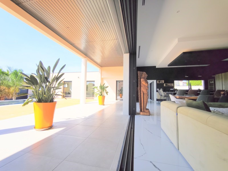 Vente Maison AIGUES MORTES - 8 pièces -236 m² - (30220)