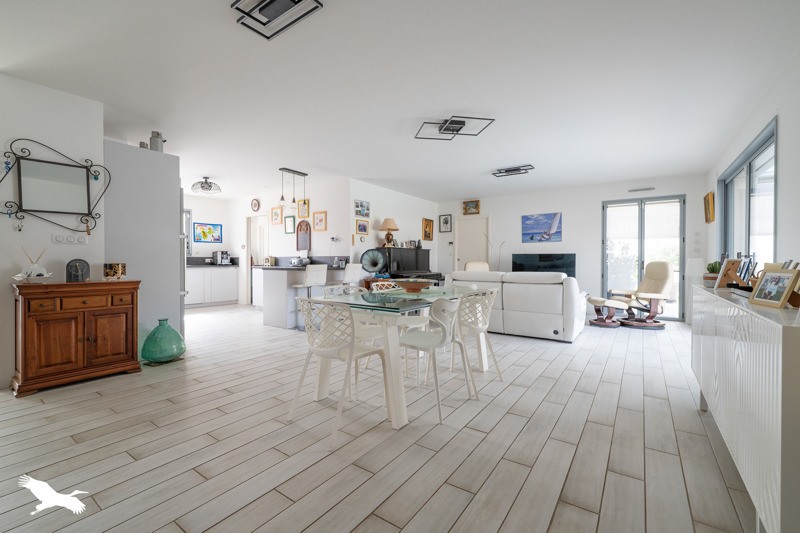 Vente Maison MESCHERS SUR GIRONDE - 5 pièces -153 m² - (17132)