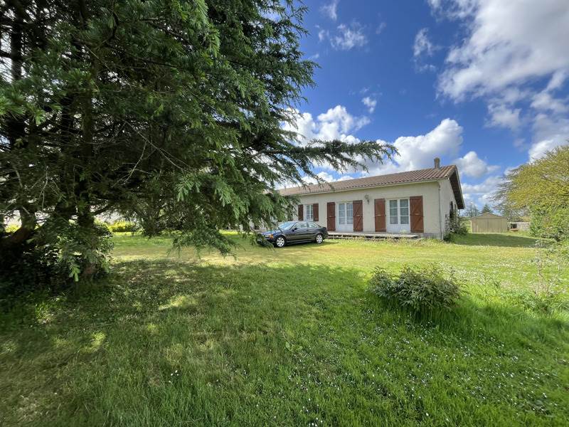Vente Maison ST PORCHAIRE - 6 pièces -154 m² - (17250)