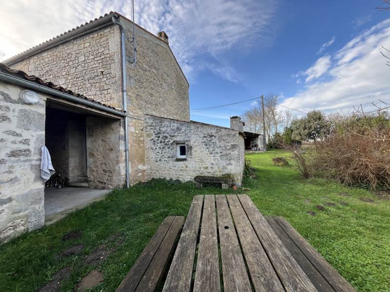 Vente Maison CHAMPAGNE - 13 pièces -344 m² - (17620)