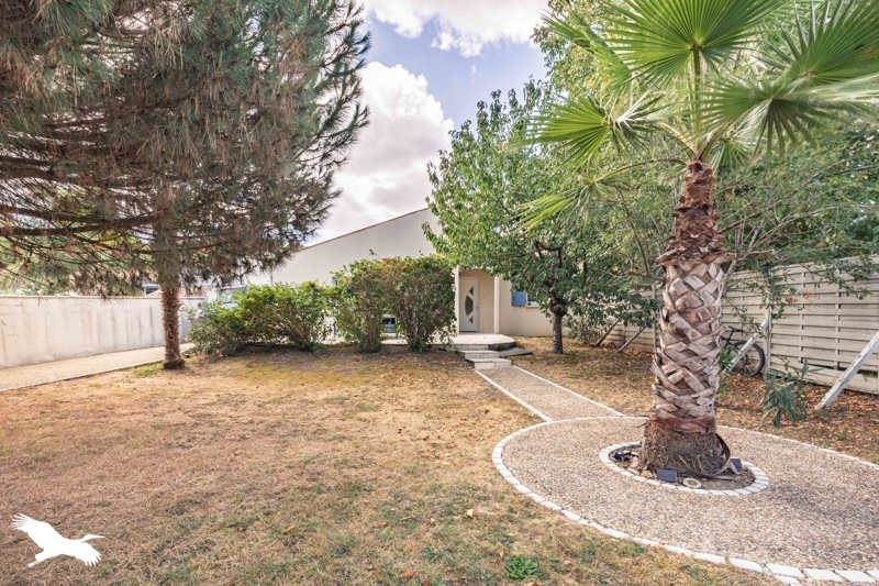 Vente Maison ST PORCHAIRE - 8 pièces -210 m² - (17250)