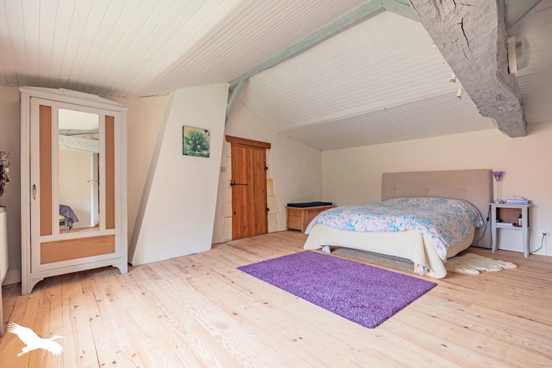 Vente Maison CHAMPAGNE - 8 pièces -221 m² - (17620)