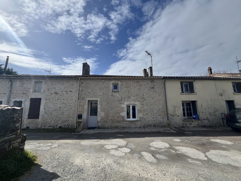 Vente Maison LA GRIPPERIE ST SYMPHORIEN - 3 pièces -75 m² - (17620)