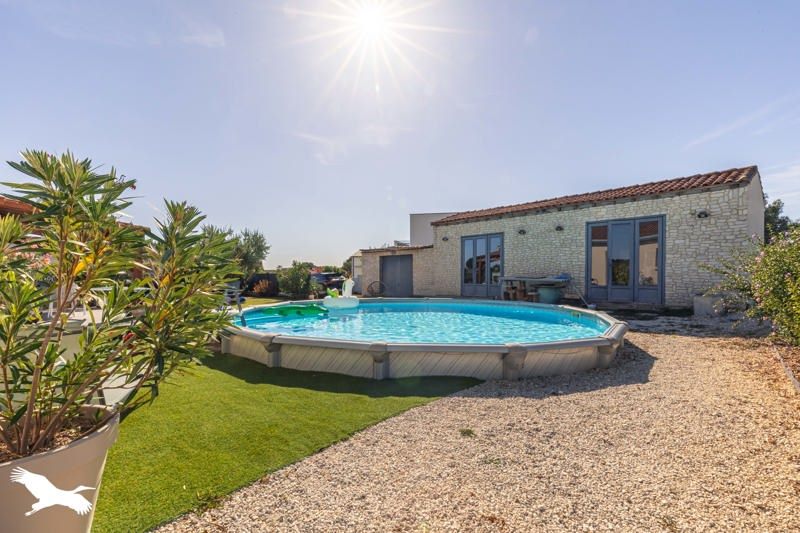 Vente Maison ST SULPICE D ARNOULT - 5 pièces -120 m² - (17250)