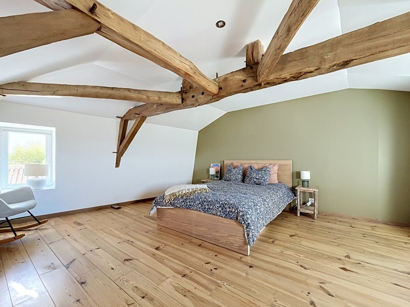 Vente Maison ROMEGOUX - 5 pièces -144 m² - (17250)