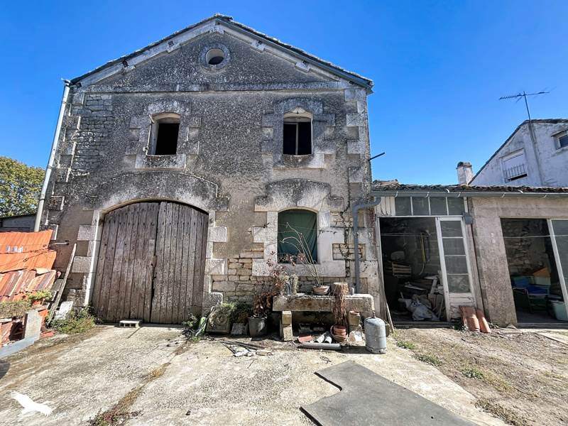 Vente Maison ST SULPICE D ARNOULT - 5 pièces -113 m² - (17250)