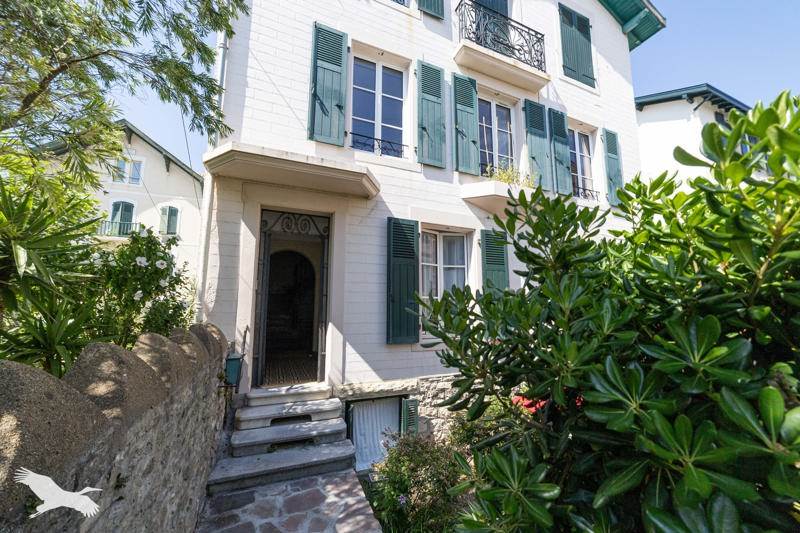 Vente Appartement BIARRITZ - 3 pièces -70 m² - (64200)