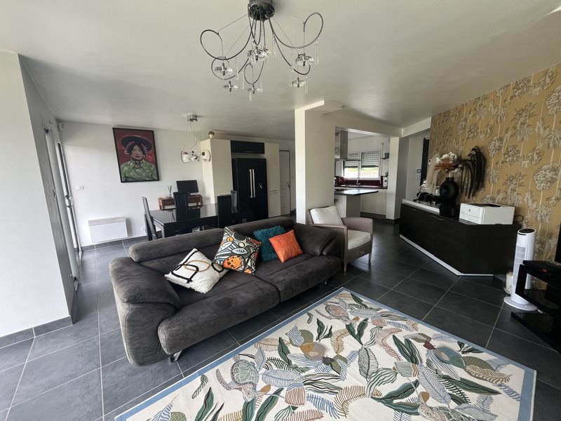 Vente Maison KERVIGNAC - 6 pièces -100 m² - (56700)