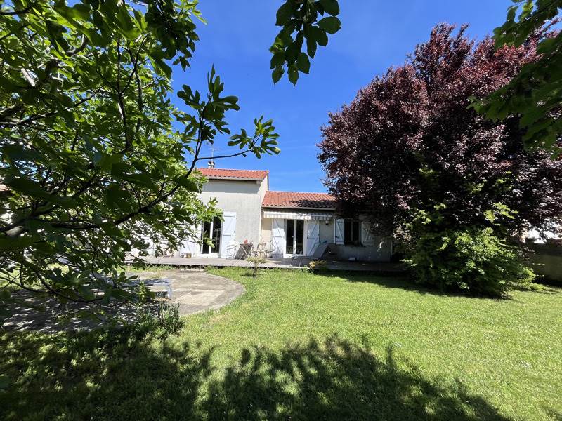 Vente Maison BEAUZELLE - 4 pièces -105 m² - (31700)