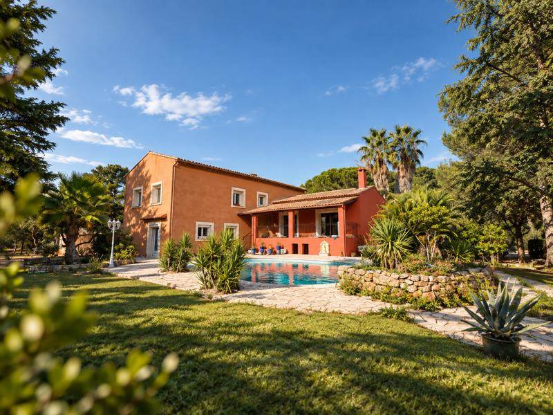 Vente Maison Saint-Aunès - 8 pièces -252 m² - (34130)