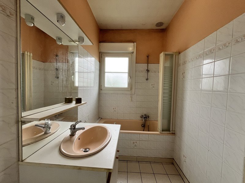 Vente Maison SOYAUX - 4 pièces -104 m² - (16800)
