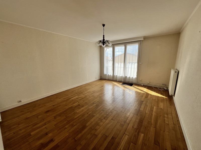 Vente Maison SOYAUX - 5 pièces -88 m² - (16800)