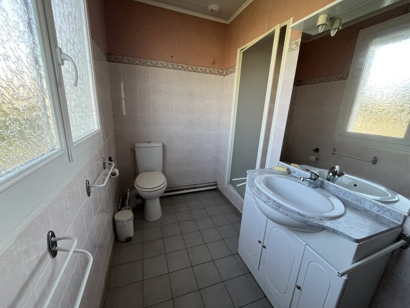 Vente Maison SOYAUX - 5 pièces -88 m² - (16800)