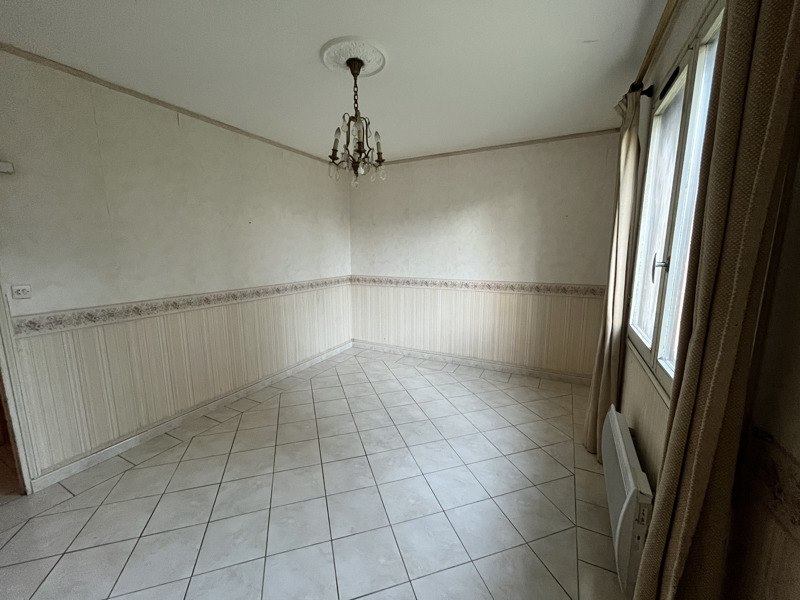 Vente Maison VOUZAN - 5 pièces -120 m² - (16410)