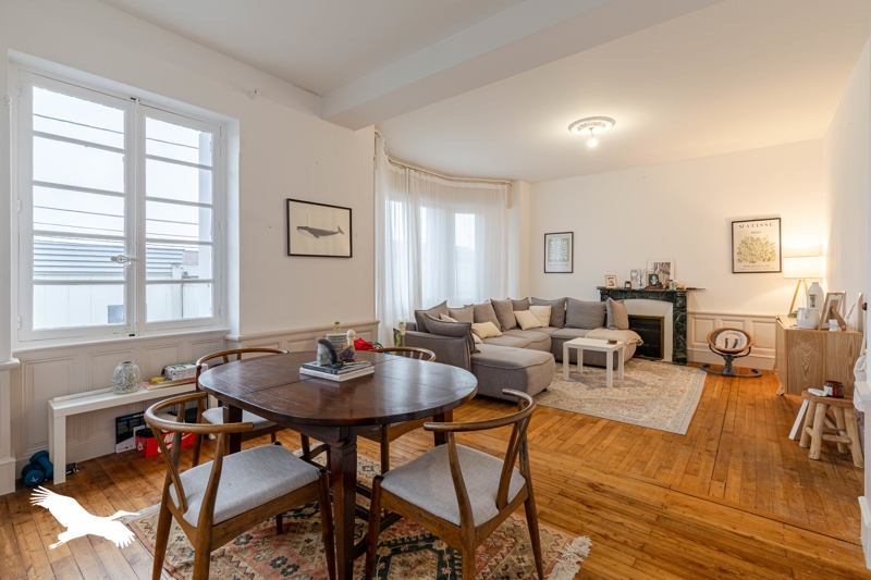 Vente Maison SOYAUX - 7 pièces -176 m² - (16800)