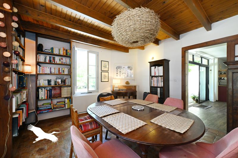 Vente Maison GARAT - 7 pièces -197 m² - (16410)