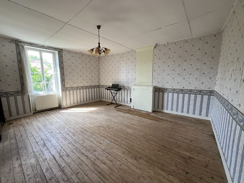 Vente Maison Dirac - 9 pièces -180 m² - (16410)