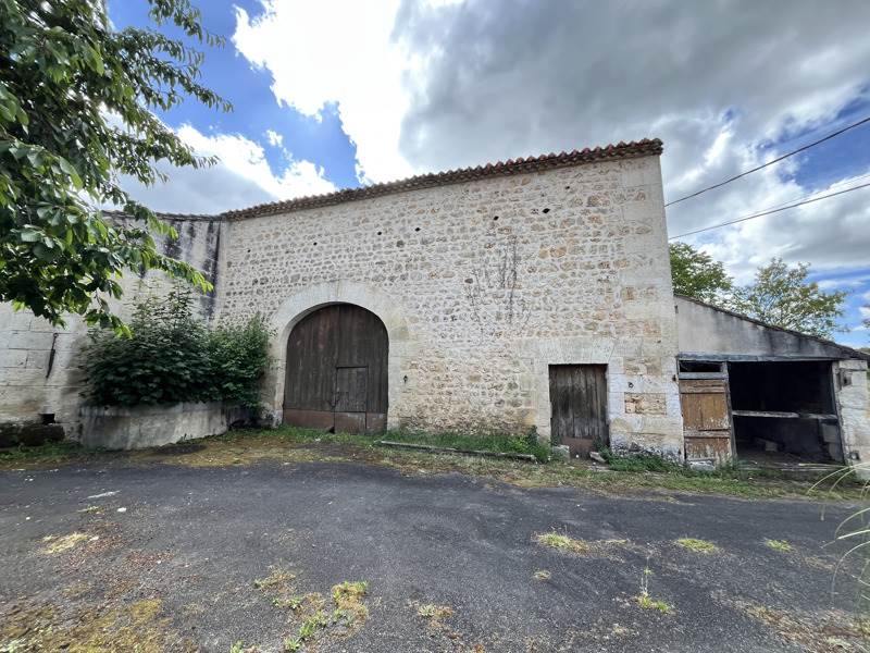 Vente Maison Dirac - 9 pièces -180 m² - (16410)