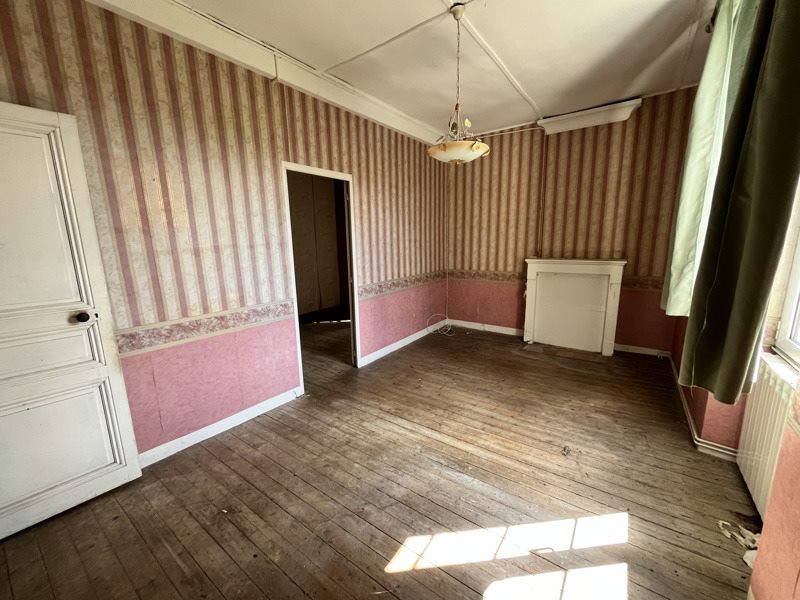 Vente Maison Dirac - 9 pièces -180 m² - (16410)