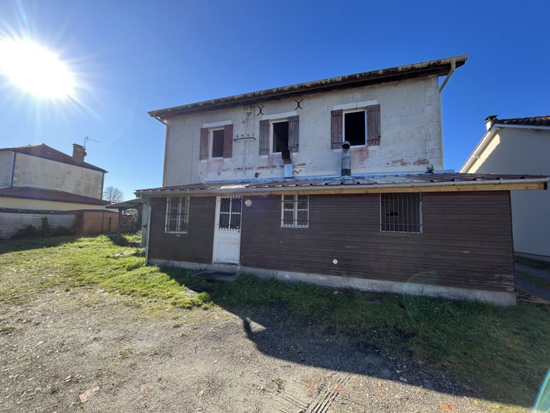 Vente Maison LALUQUE - 7 pièces -220 m² - (40465)