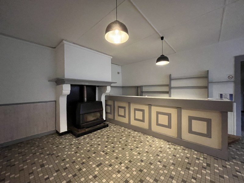 Vente Maison LALUQUE - 7 pièces -220 m² - (40465)