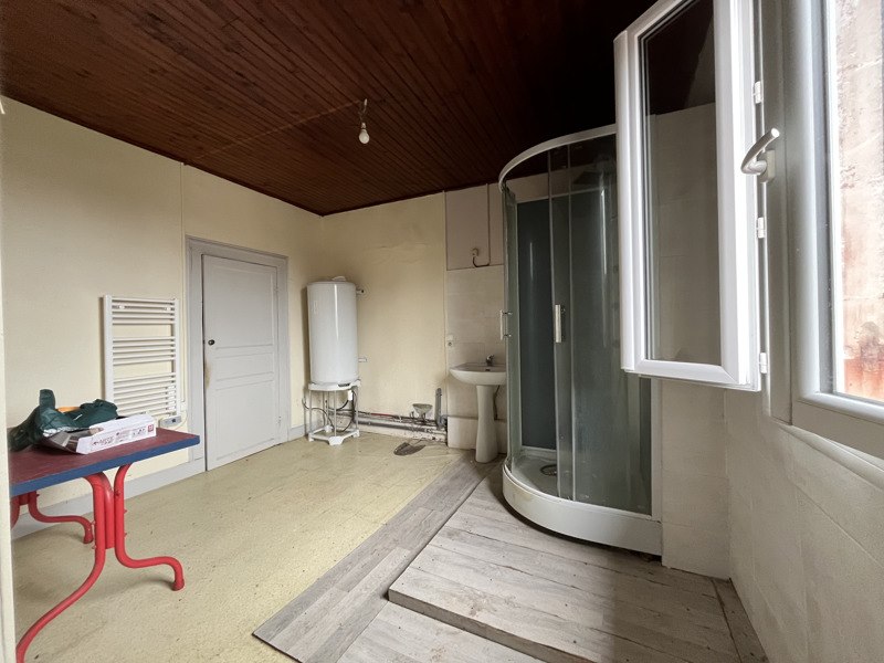 Vente Maison LALUQUE - 7 pièces -220 m² - (40465)