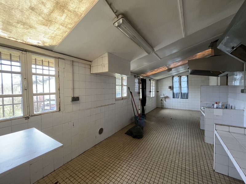 Vente Maison LALUQUE - 7 pièces -220 m² - (40465)