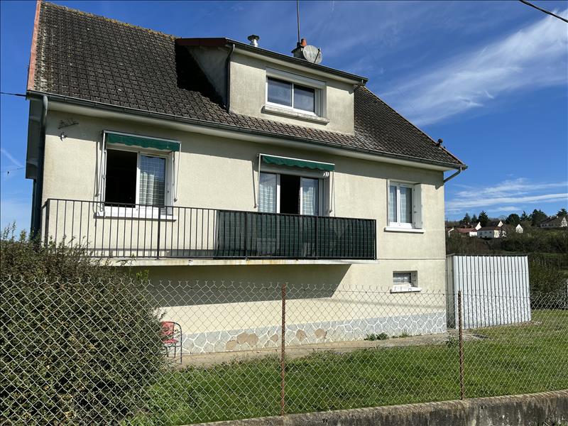 Vente Maison LUCAY LE MALE - 6 pièces -122 m² - (36360)