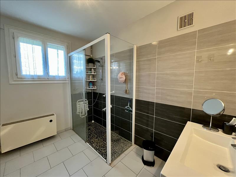 Vente Maison LUCAY LE MALE - 6 pièces -122 m² - (36360)