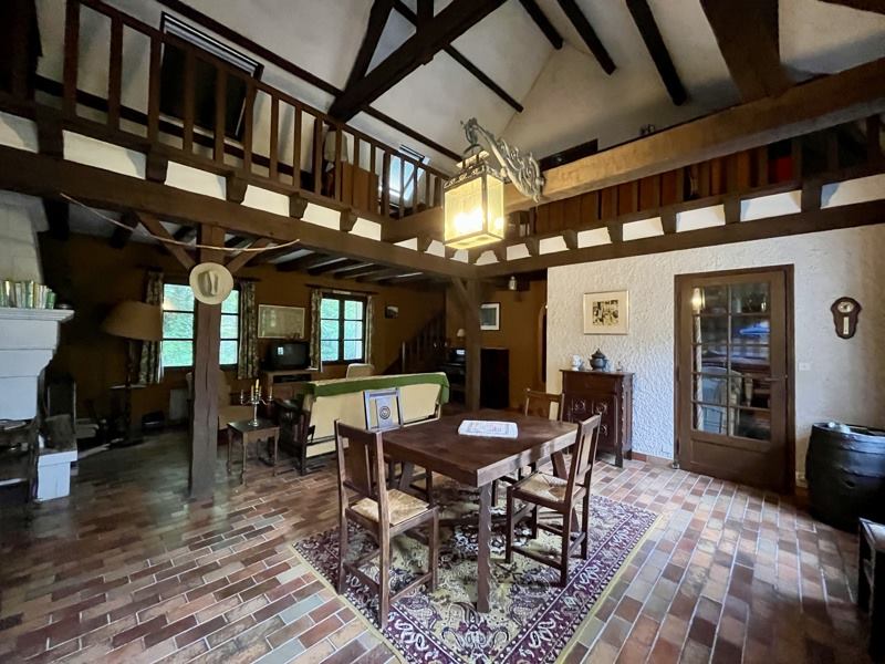 Vente Maison VALENCAY - 5 pièces -192 m² - (36600)