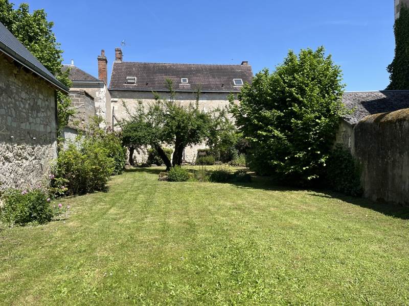Vente Maison VALENCAY - 10 pièces -258 m² - (36600)