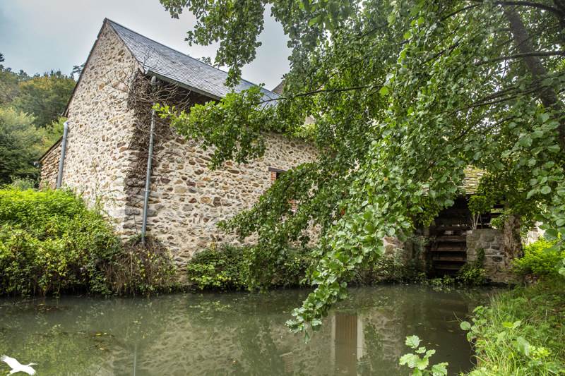 Vente Maison ANJOUIN - 7 pièces -254 m² - (36210)