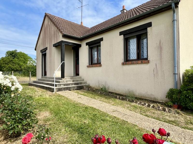 Vente Maison VALENCAY - 5 pièces -91 m² - (36600)