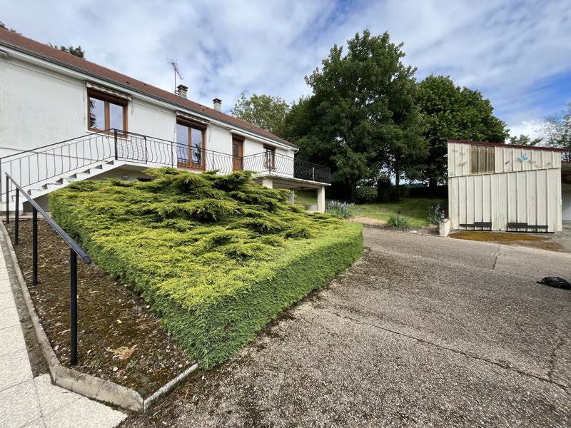 Maison 4 pièces 81 m² · à Fontguenand · 81 m² · 108 600 €