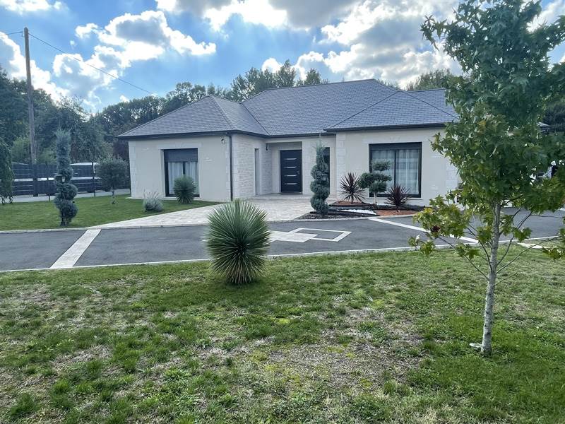 Vente Maison LE CONTROIS EN SOLOGNE - 4 pièces -130 m² - (41700)