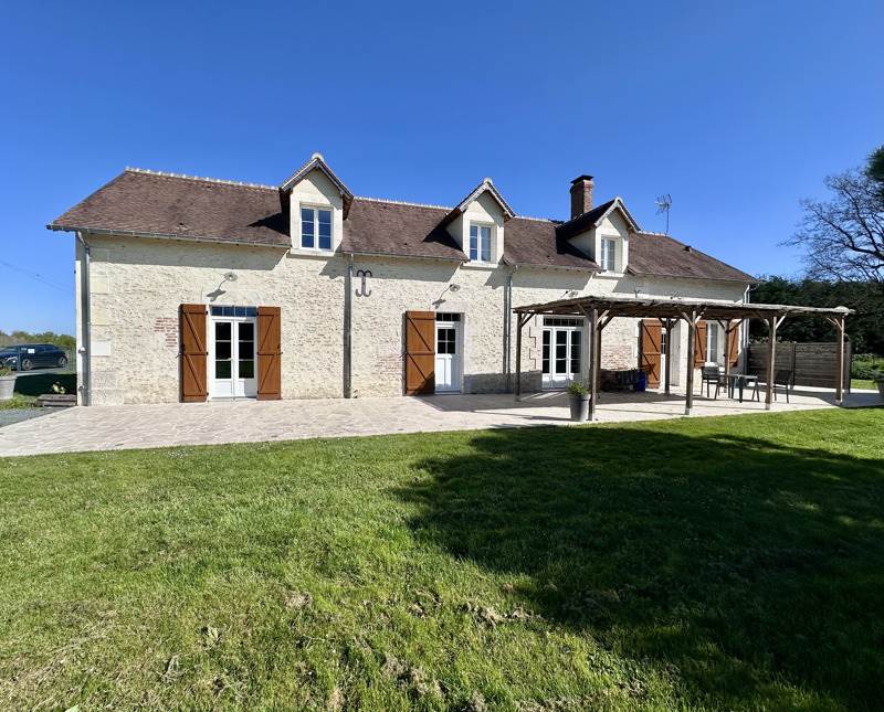 Vente Maison CHEMERY - 6 pièces -207 m² - (41700)