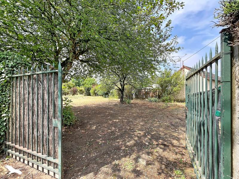 Vente Terrain CELLETTES - -778 m² - (41120)