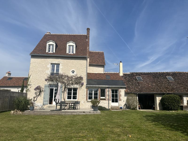 Vente Maison CELLETTES - 7 pièces -173 m² - (41120)