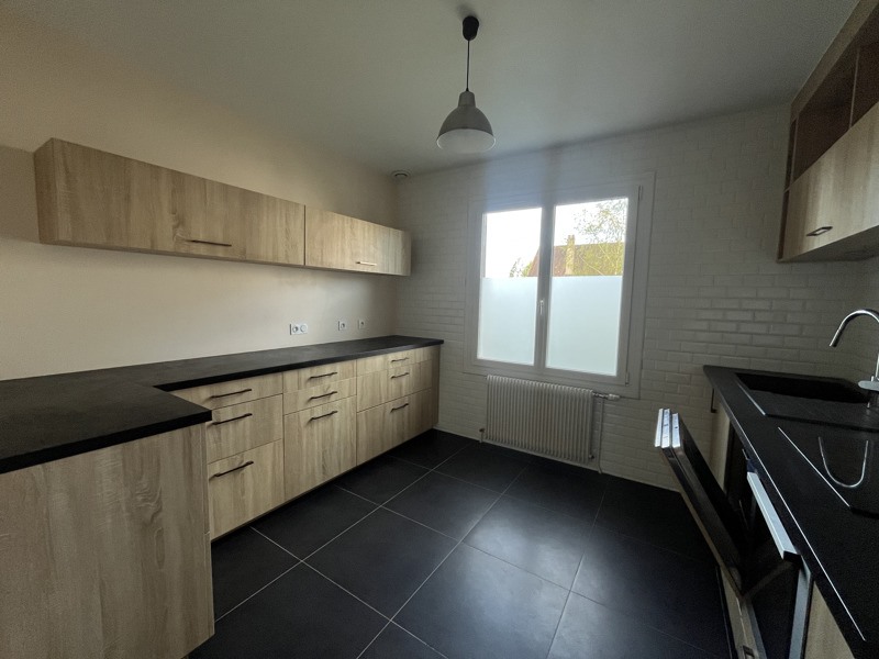 Vente Maison HUISSEAU SUR COSSON - 7 pièces -123 m² - (41350)