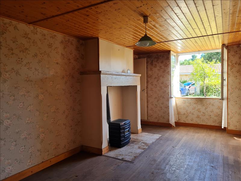 Vente Maison BROSSAC - 3 pièces -77 m² - (16480)