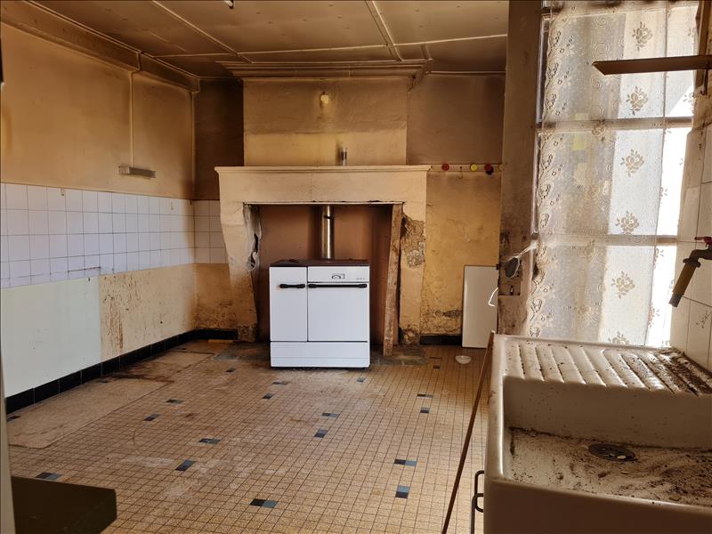Vente Maison BROSSAC - 3 pièces -77 m² - (16480)