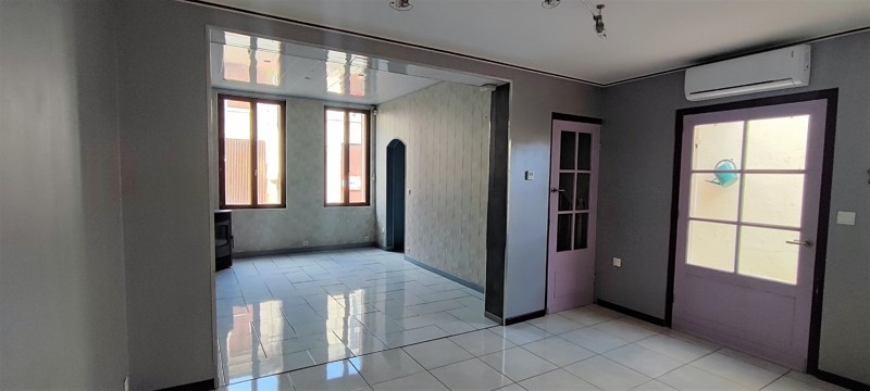 Vente Maison LA ROCHE CHALAIS - 4 pièces -93 m² - (24490)