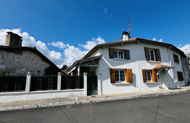 Vente Maison PARCOUL CHENAUD - 5 pièces -153 m² - (24410)